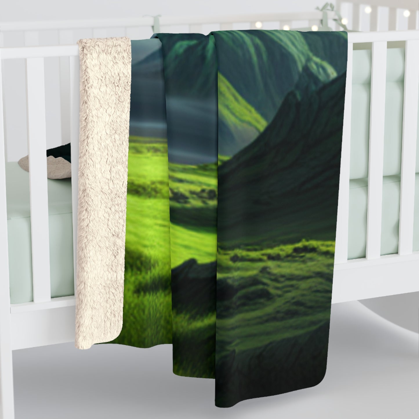 Green Night-time Alien Planet Fleece Blanket